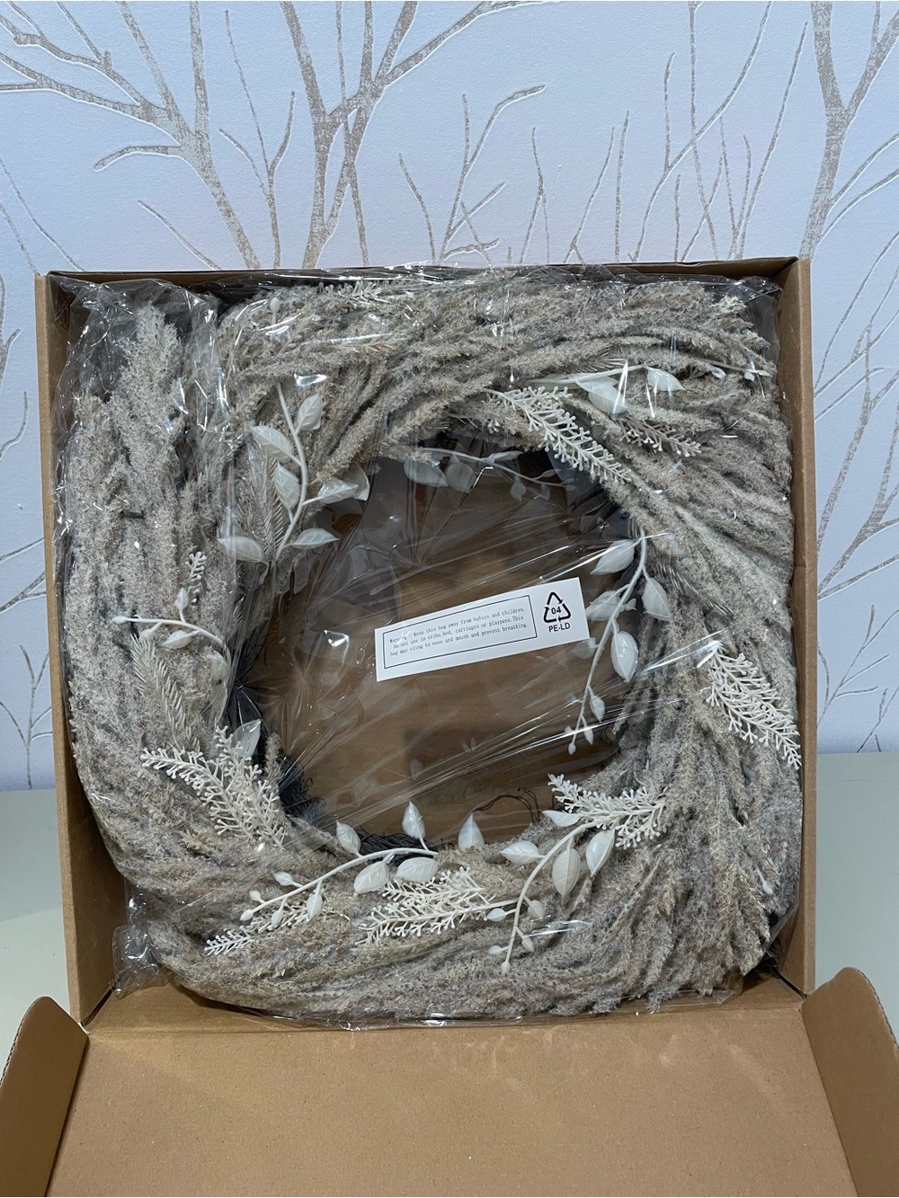 NEW! Neutral Beige Pampas Grass Wreath - Decorative Home Accent